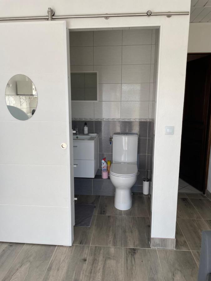 Studio indépendant chez l'habitant Olivet  Extérieur photo